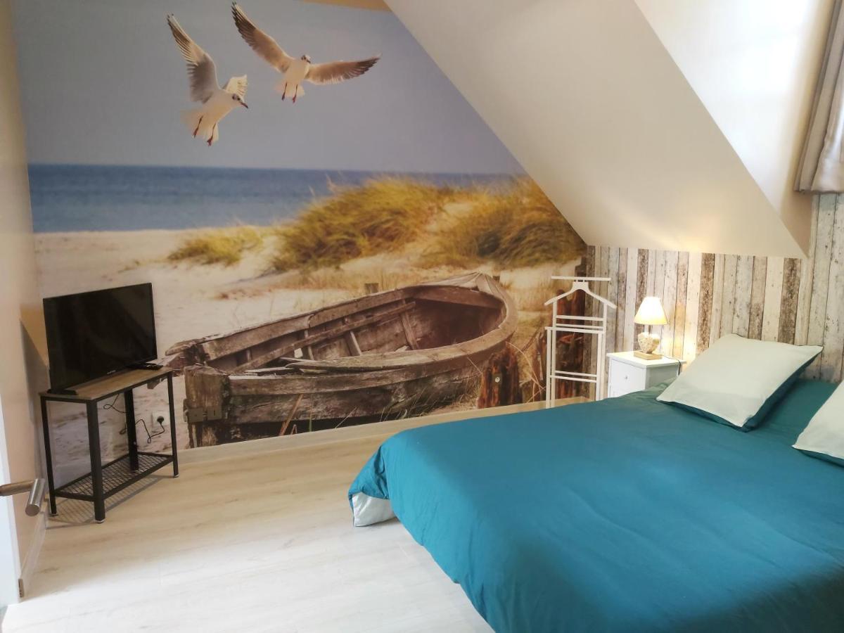 Montmartin-en-Graignes Le Bonheur Des Plumes B&B 외부 사진