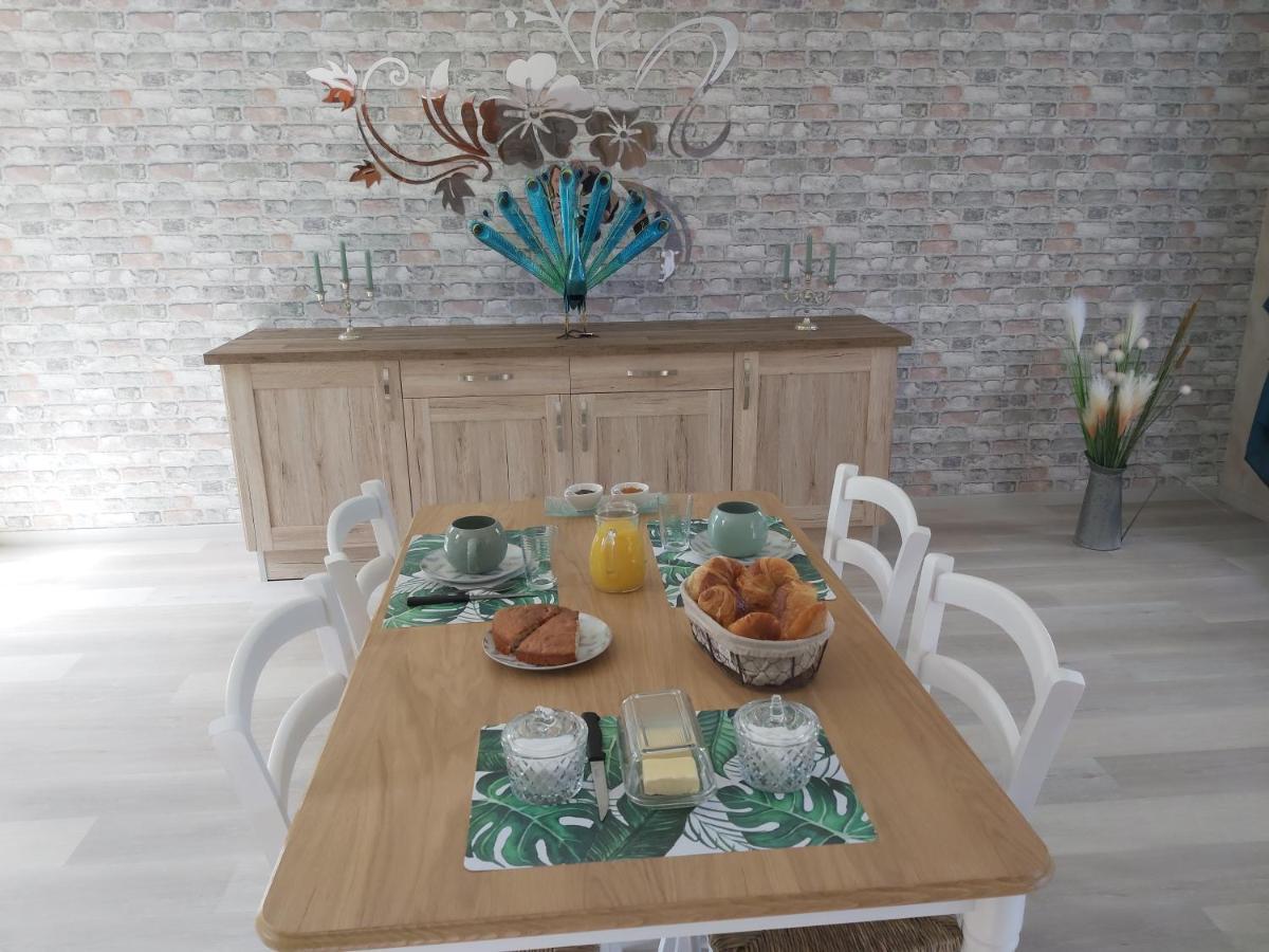 Montmartin-en-Graignes Le Bonheur Des Plumes B&B 외부 사진